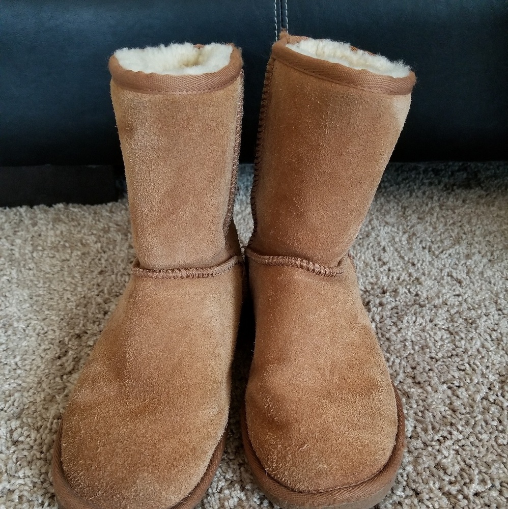 Beach feet size 7